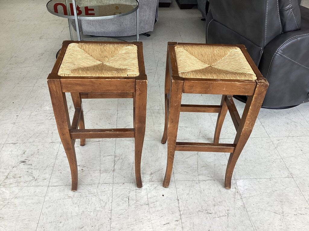 83679 - Pair of Rush Seat Bar Stools 14x14x24