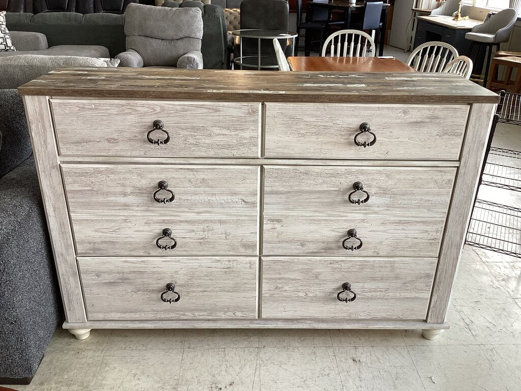 83772 Ashley Willowton Dresser 61x16x41