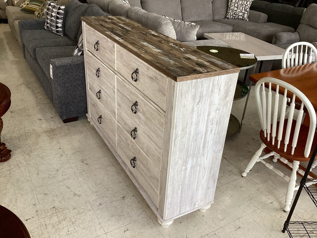 83772 Ashley Willowton Dresser 61x16x41