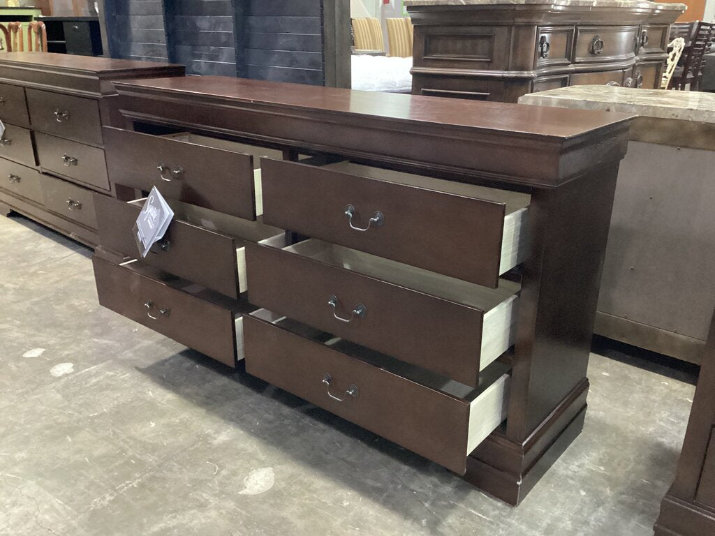 83778 - Ashley Alisdair Dresser 58x16x33