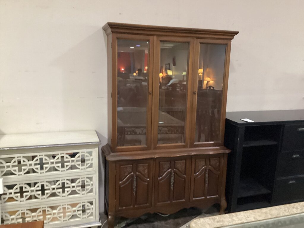 83696 - China Cabinet 48x16x75