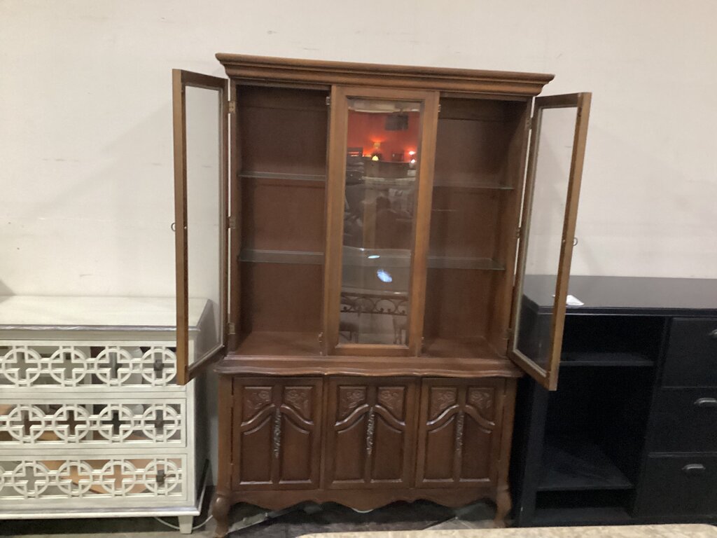 83696 - China Cabinet 48x16x75