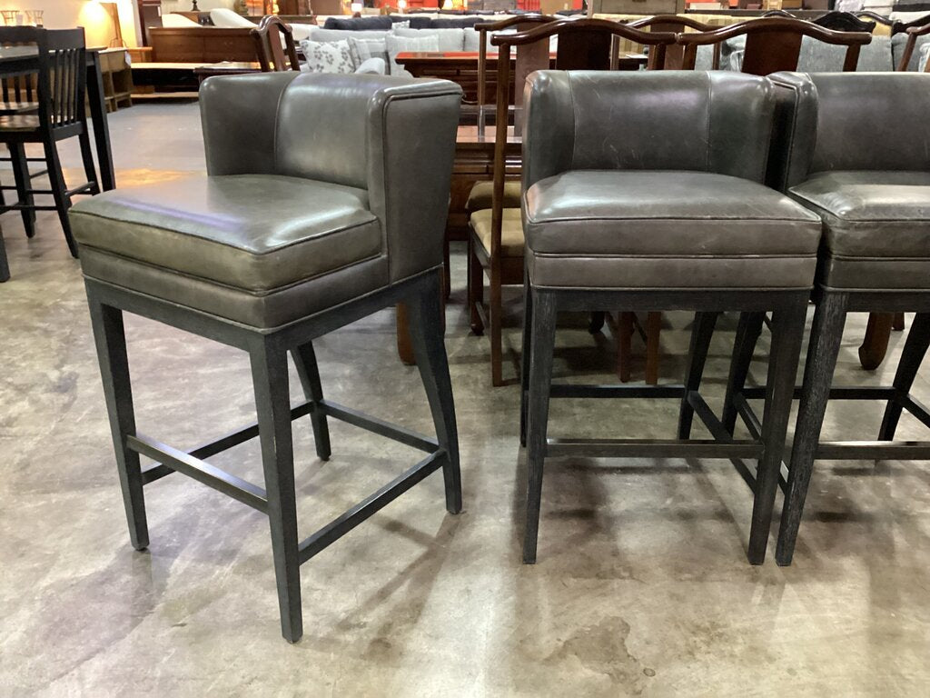 83815 (8462-12) Hooker Set of 4 Leather Barchairs 21x23x39