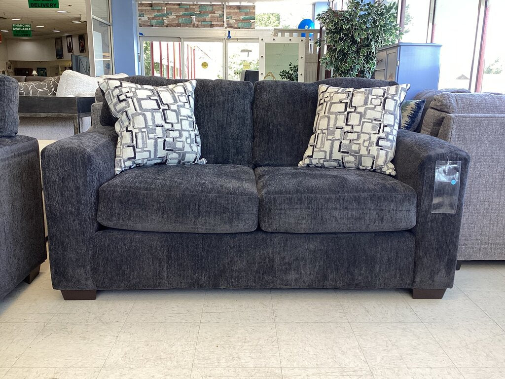 Greenland NEW Charcoal Loveseat 62x36x37 (10602-2240)
