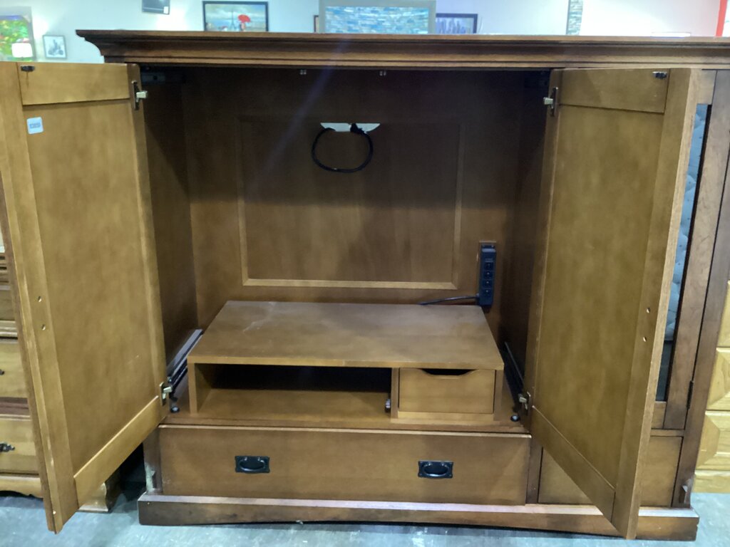 83859 T.V Armoire 63x23x52