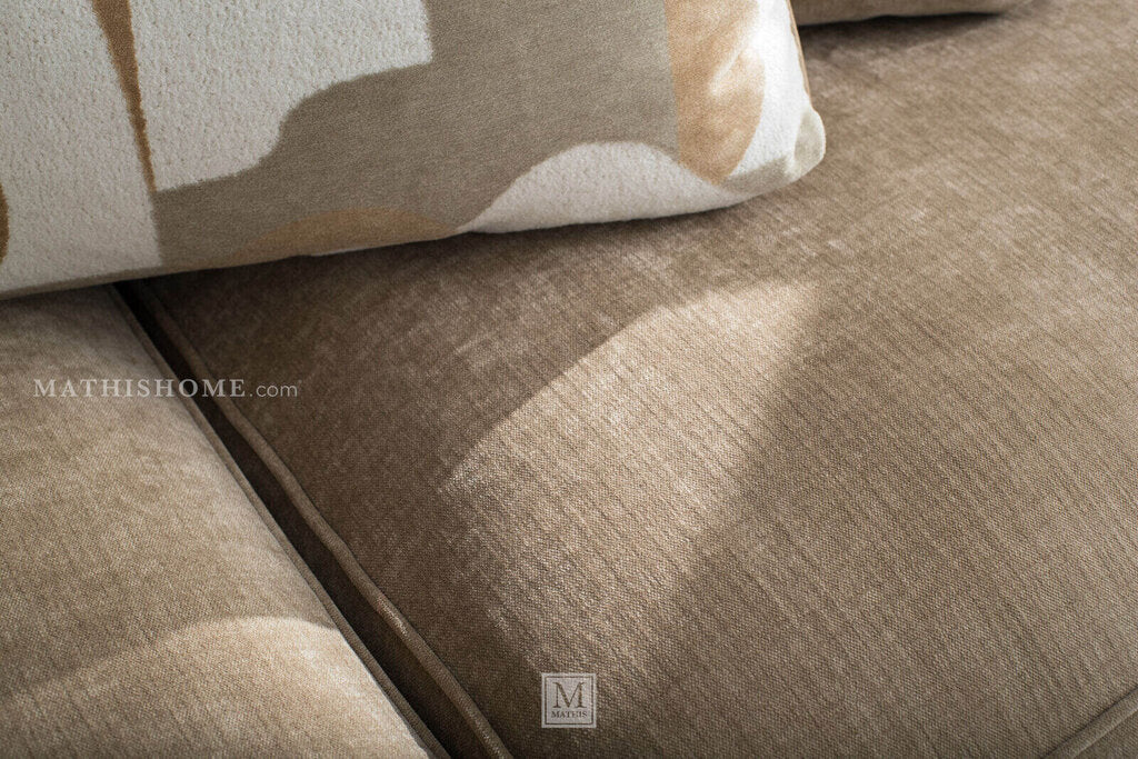 83901 - Michael Nicholas Spartan Sofa 96x45x40