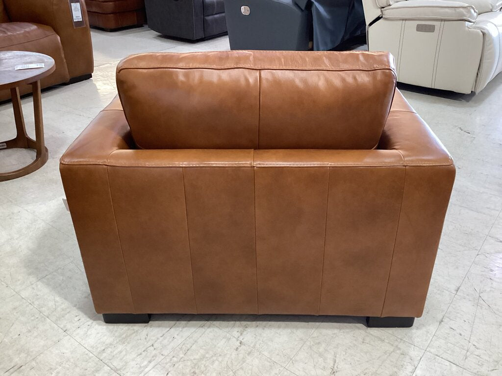 83898 - Boulevard Derrick Camel Leather Chair 47x44x31