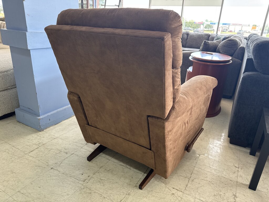 83895 - La-Z-Boy Fulton Chestnut Recliner 38x38x44
