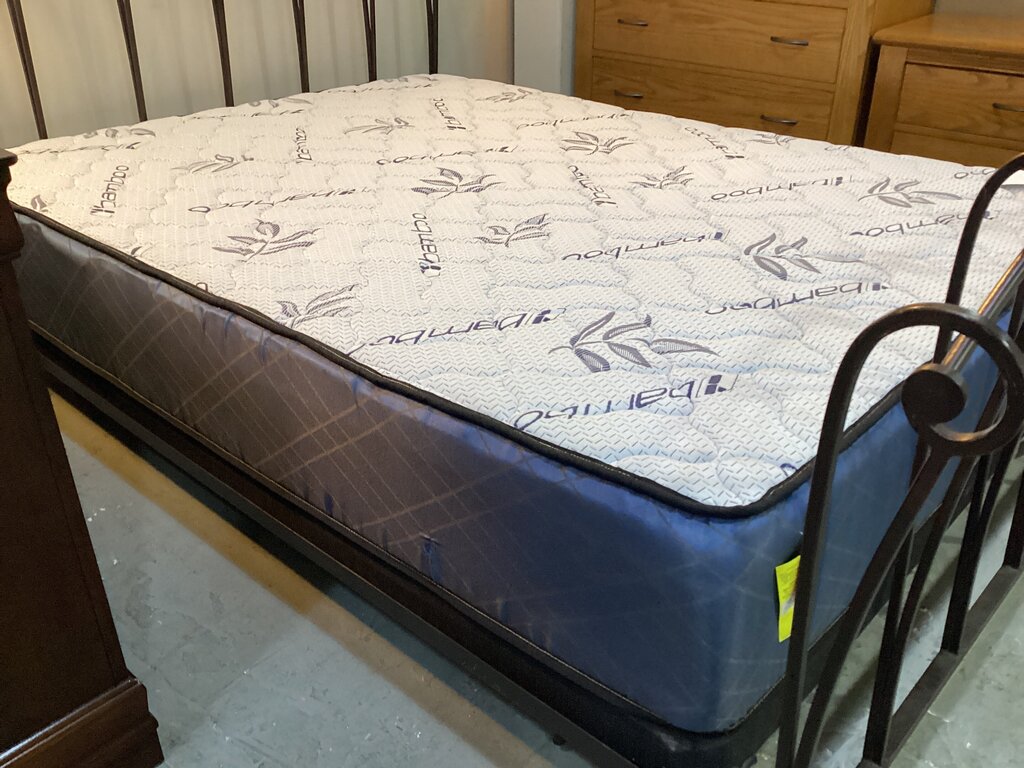 83314 - Bamboo Queen 12" Mattress