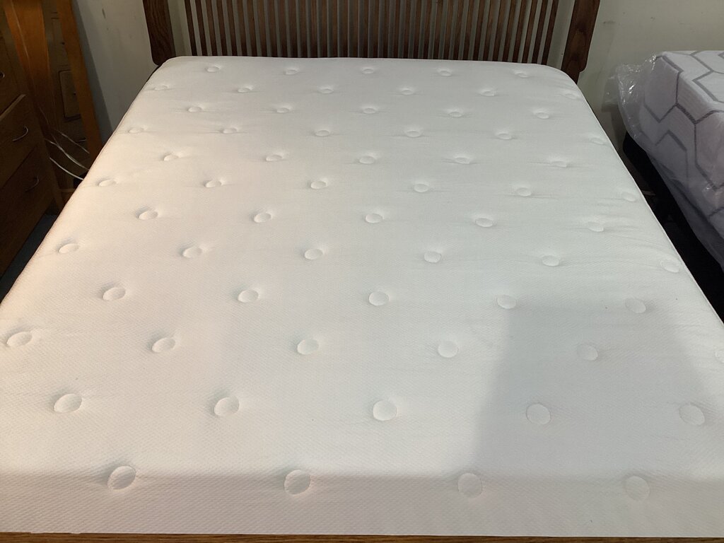 83894 - Safavieh Dream Queen Mattress