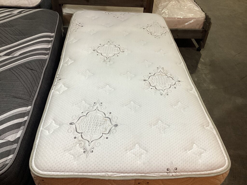 83916 - Lady Americana 11" Twin Mattress