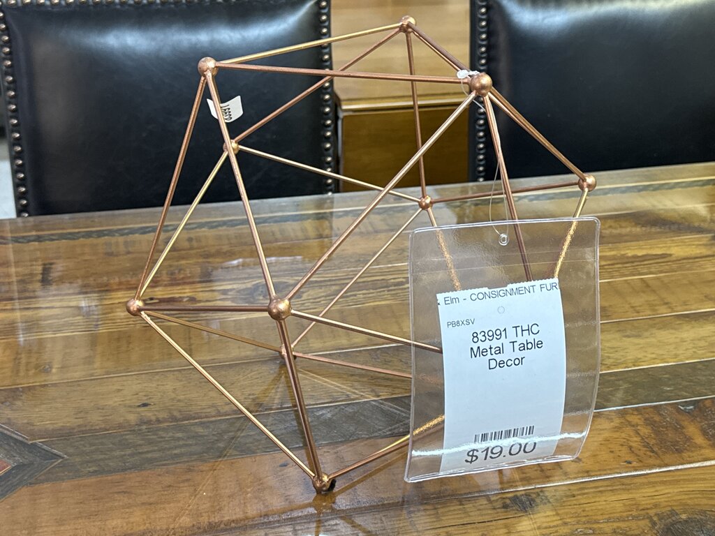 83991 - THC Metal Table Decor