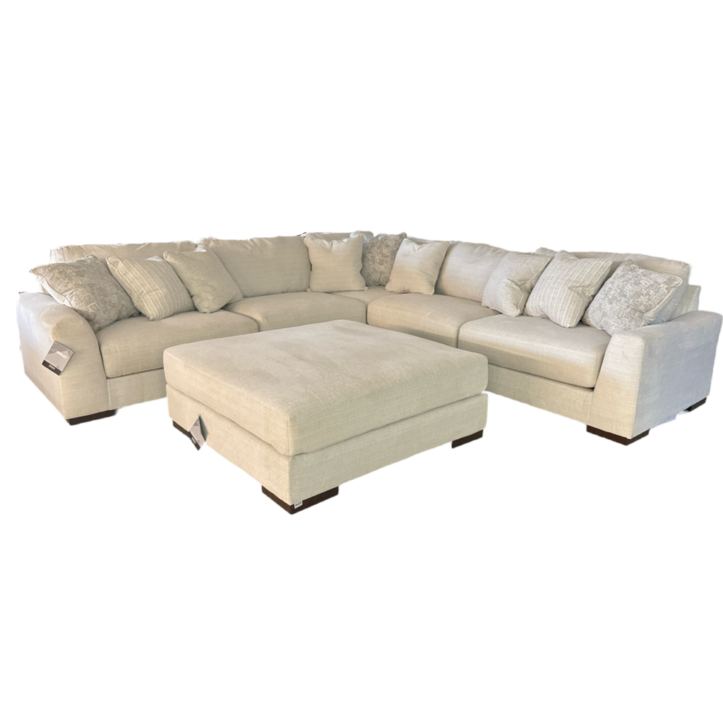 80588 - Ashley Lyndeboro 5pc Sectional w/Ottoman 125x125x30; Otto 51x51x20