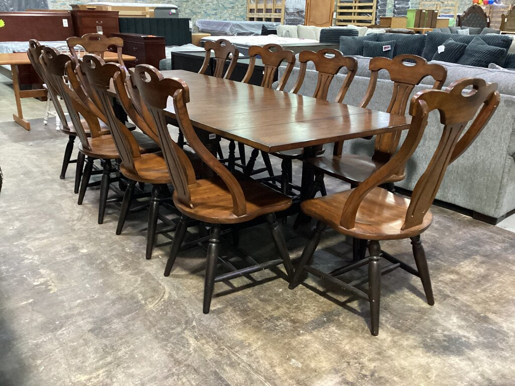 83883 - Hooker 11pc Dining w/Leaf 40x75-99x30
