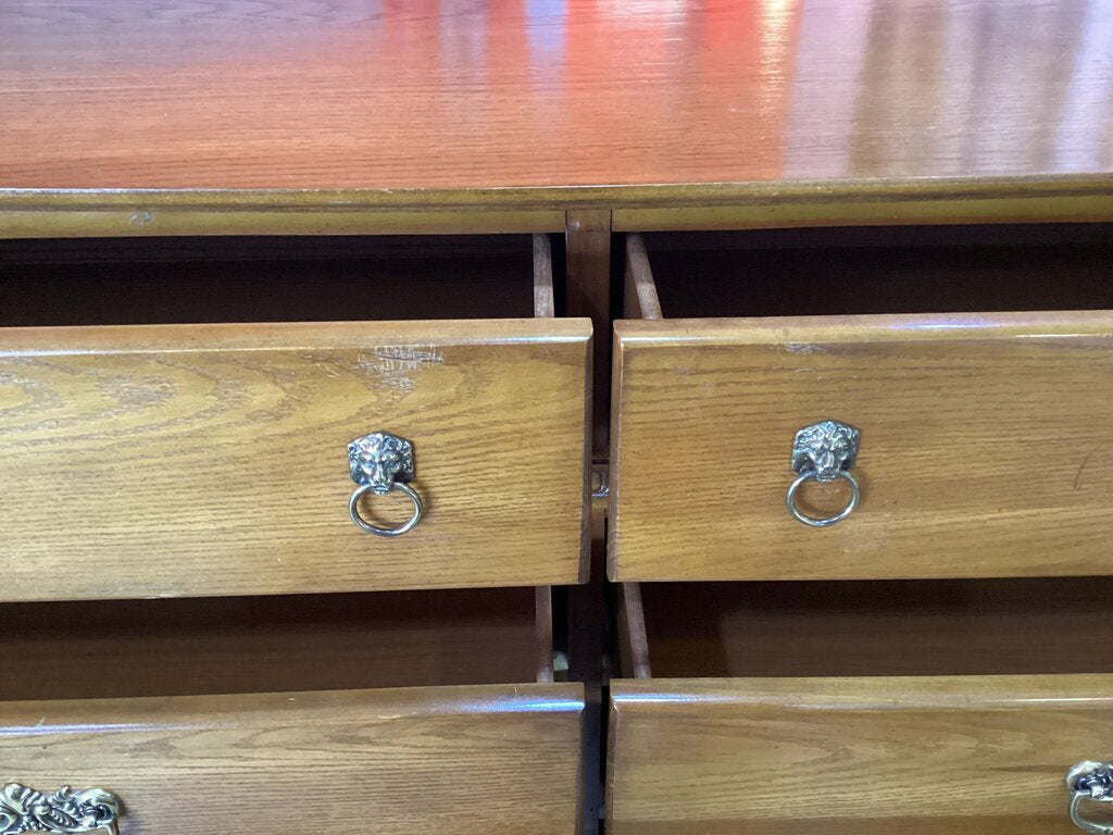 80585 - Wood Look 8 Drawer Dresser 58x18x35