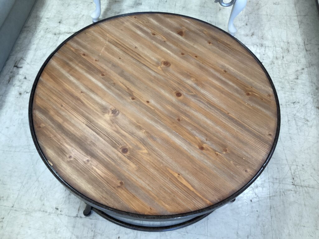 80590 - Ashley Nartina Round Cocktail Table 40x18