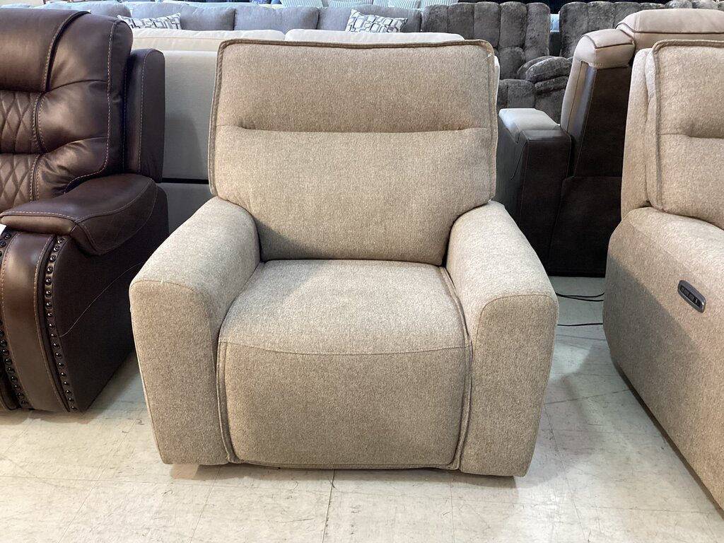 80558 - Simon Li Bespoke Dover Power Recliner 38x36x40