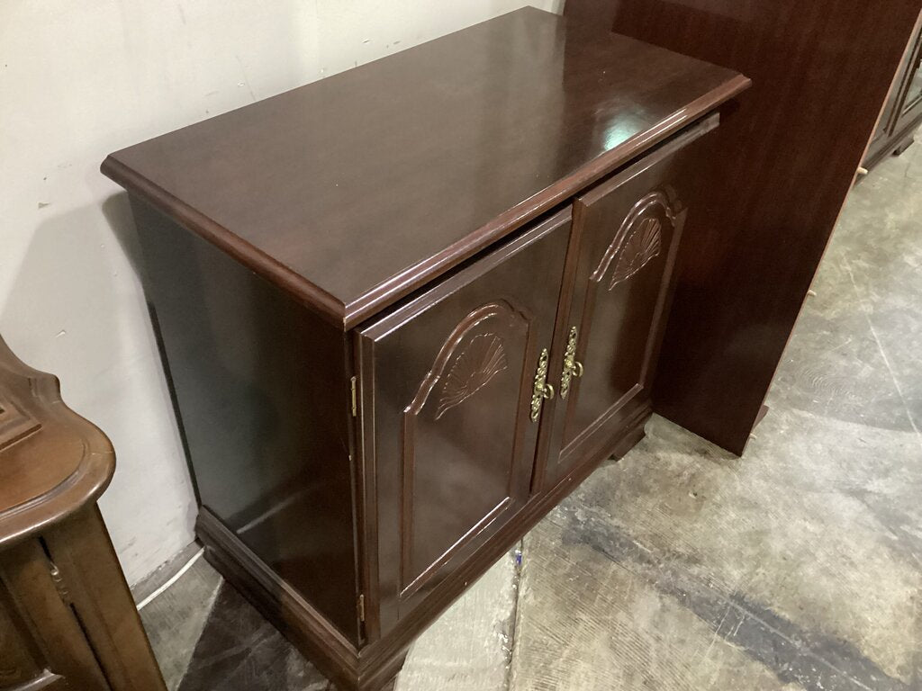 80567 - Cherry Sideboard Buffet 32x16x31