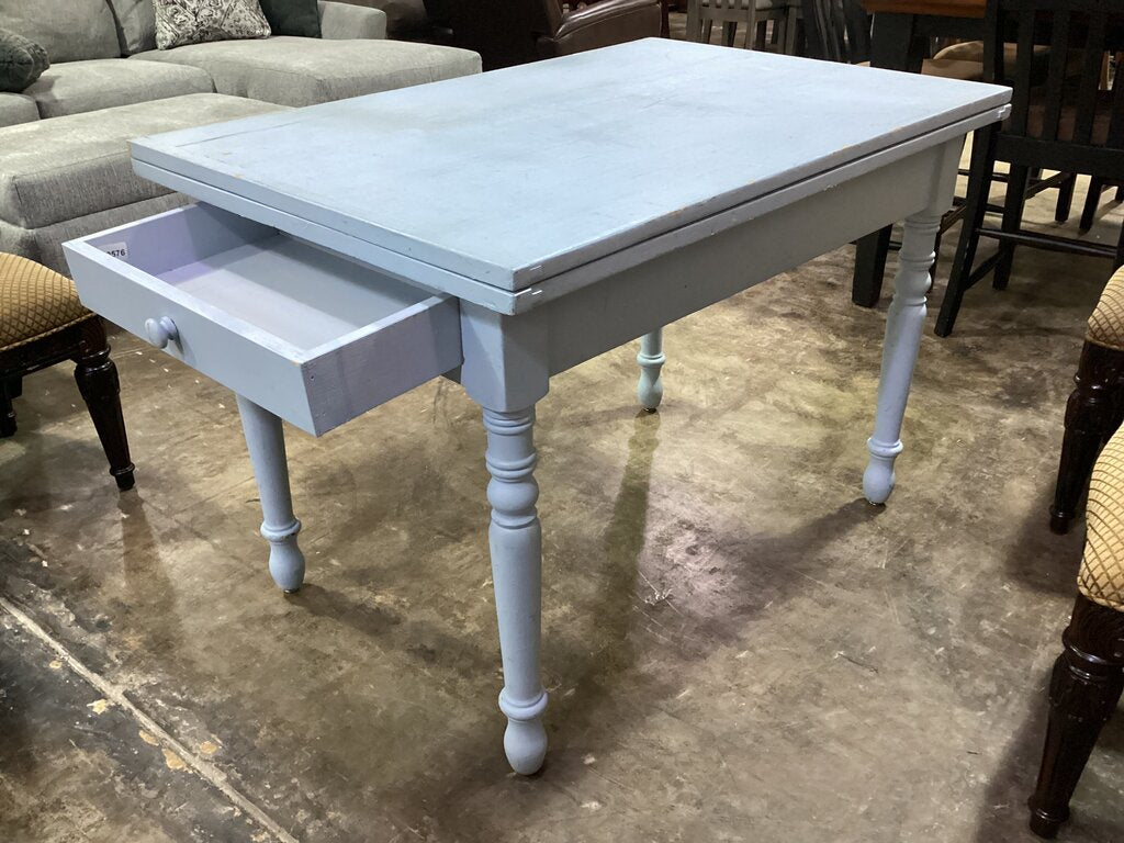 80576 - Light Blue Extendable Table 31-62x47x33