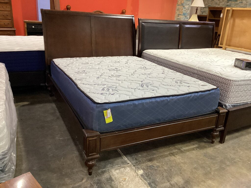 80591 - Queen Sleigh Bed 63x88x55