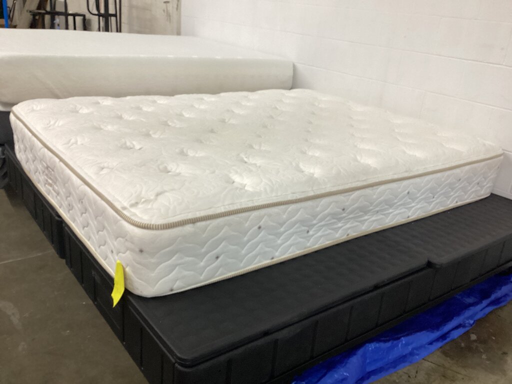 80607 - Lady Americana Queen Mattress