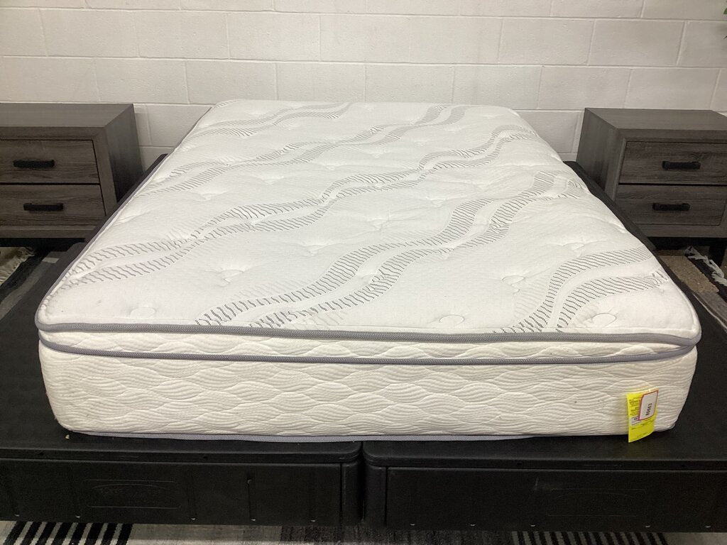 80663 - Serta Wynstone Full Mattress