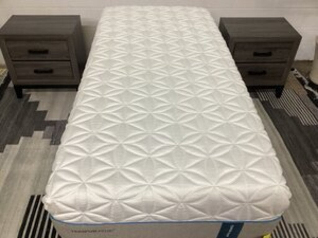 80601 - Tempur-Pedic Twin XL Mattress