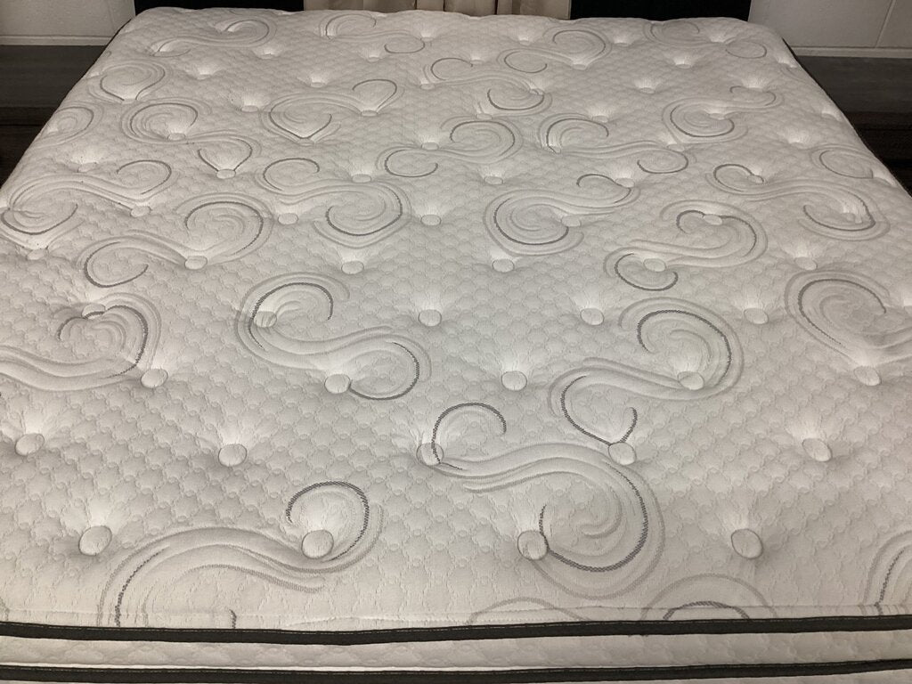 80667 - Serta iSeries King Mattress