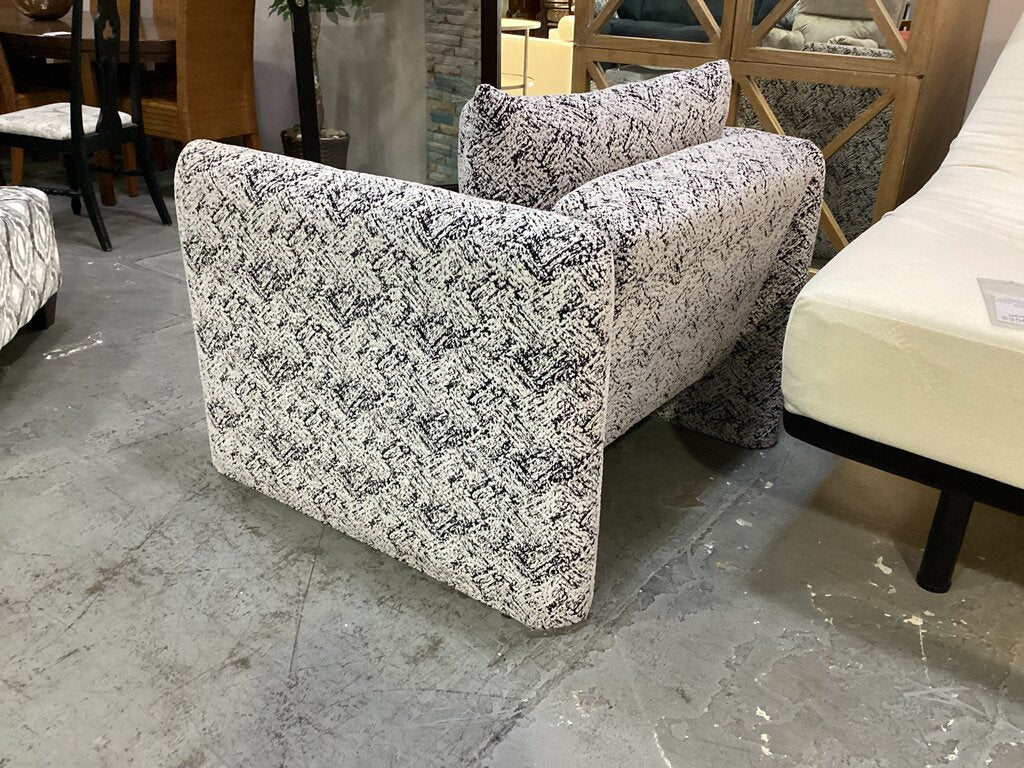 80694 - Ashley Kenbell Accent Chair 42x41x37