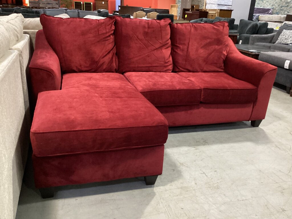 80693 Elizabeth Crimson Sofa Chaise 89x68x41