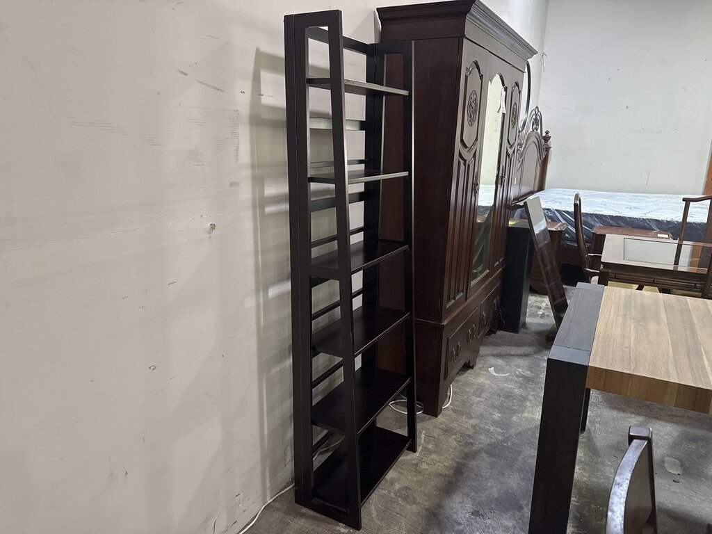 80657 - Ladder Bookshelf 23x10x72