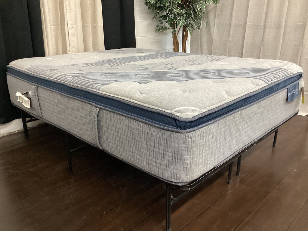 80736 - Serta iComfort Blue Fusion 1000 Plush Pillow Top Mattress
