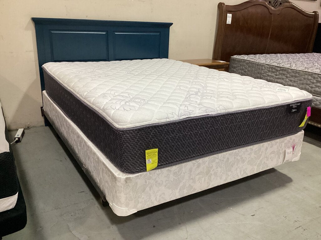 80760 Queen/Full Panel Headboard W/Rails 63x81x44