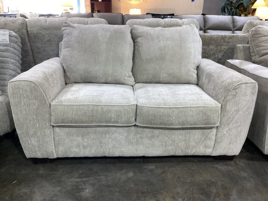 Ritz Taupe NEW Loveseat 67x38x39 (12502-5864)