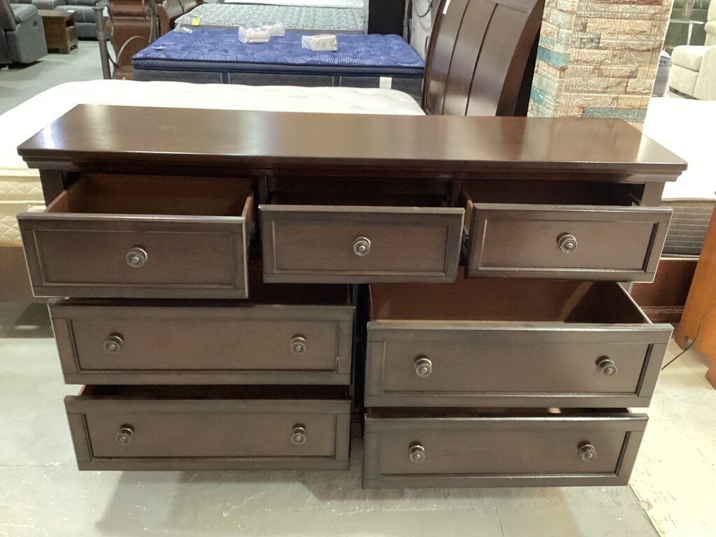 80767 Ashley Porter Dresser 66x18x40