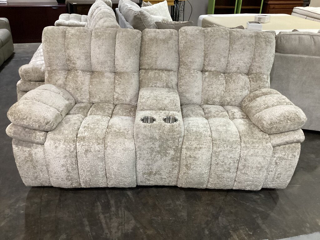 Everest Beige NEW Motion Loveseat 77x41x40 (677521)