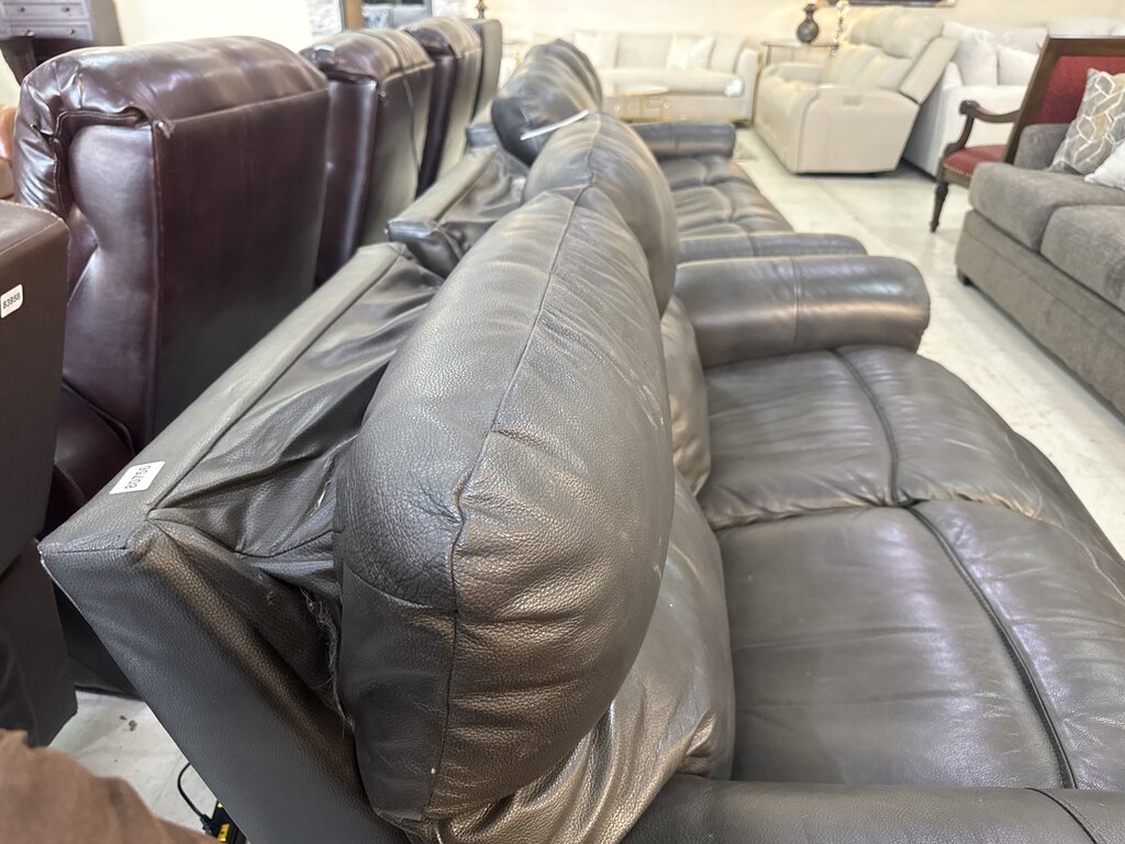 80756 - La-Z-Boy Power Motion Loveseat 63x42x39