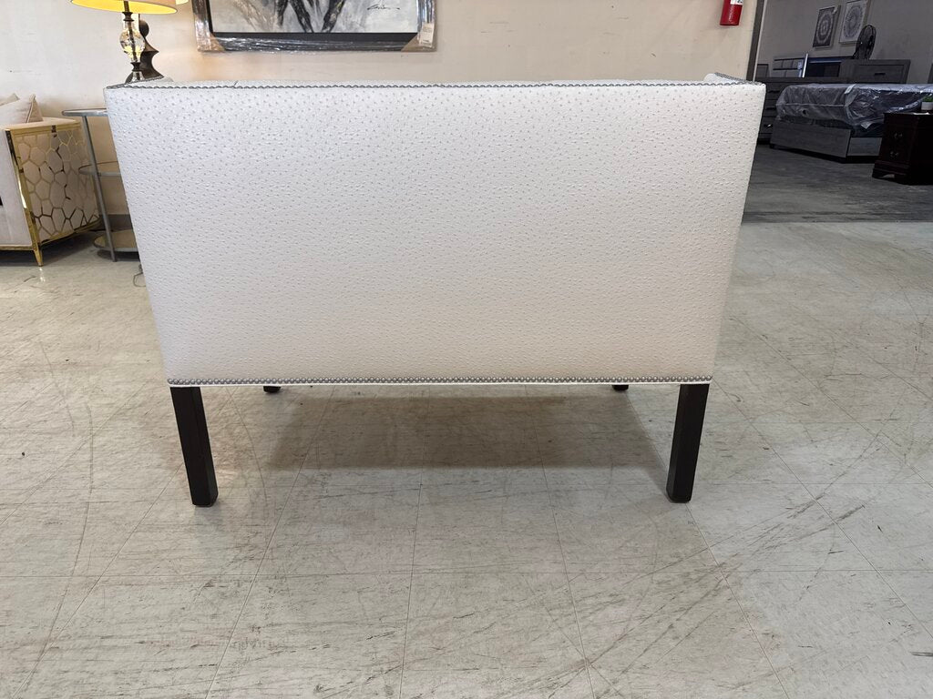 80860 - Pearl White Ostrich Embossed Settee Bench 45x45x36