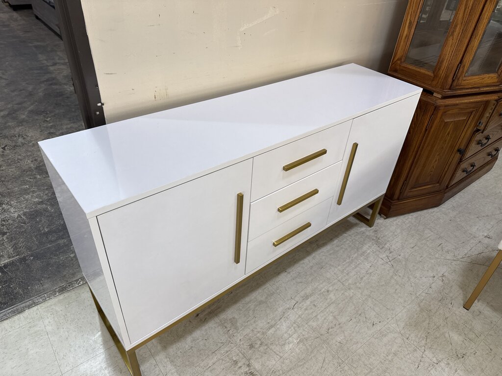 80858 - Modern White Sideboard 59x16x34
