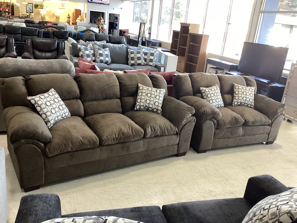Crush Chocolate NEW Sofa & Loveseat 65/88X38X38