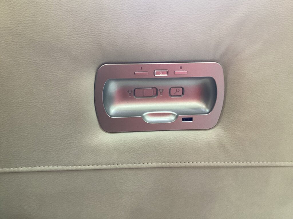 80903 (8524-6) La-Z-Boy Power Recliner 31x41x44