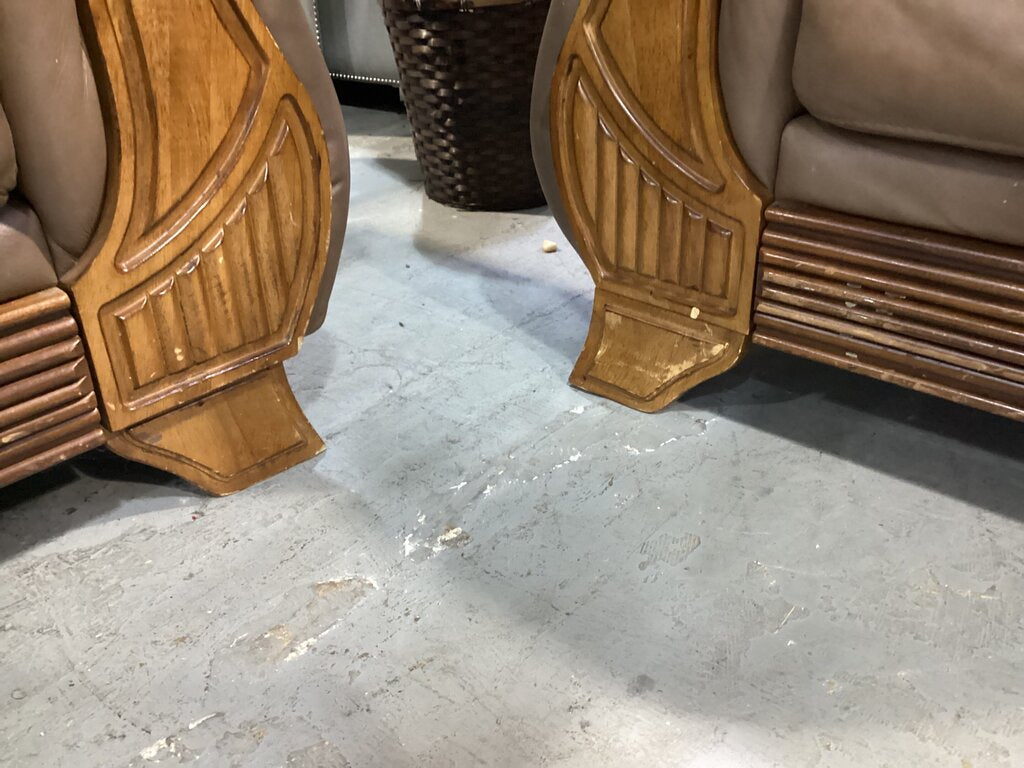 80870 Sofa and Love w/Carved Wood Trim 97/72x39x36