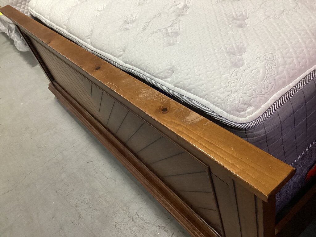 80854 - Addison Chestnut Chevron King Bed Frame 84x87x61