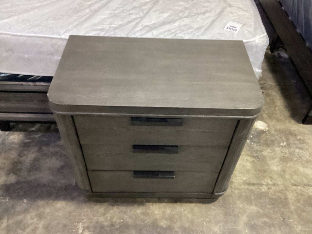 80974 Riverside Furniture Precision 3 Drawer Nightstand 32x18x30
