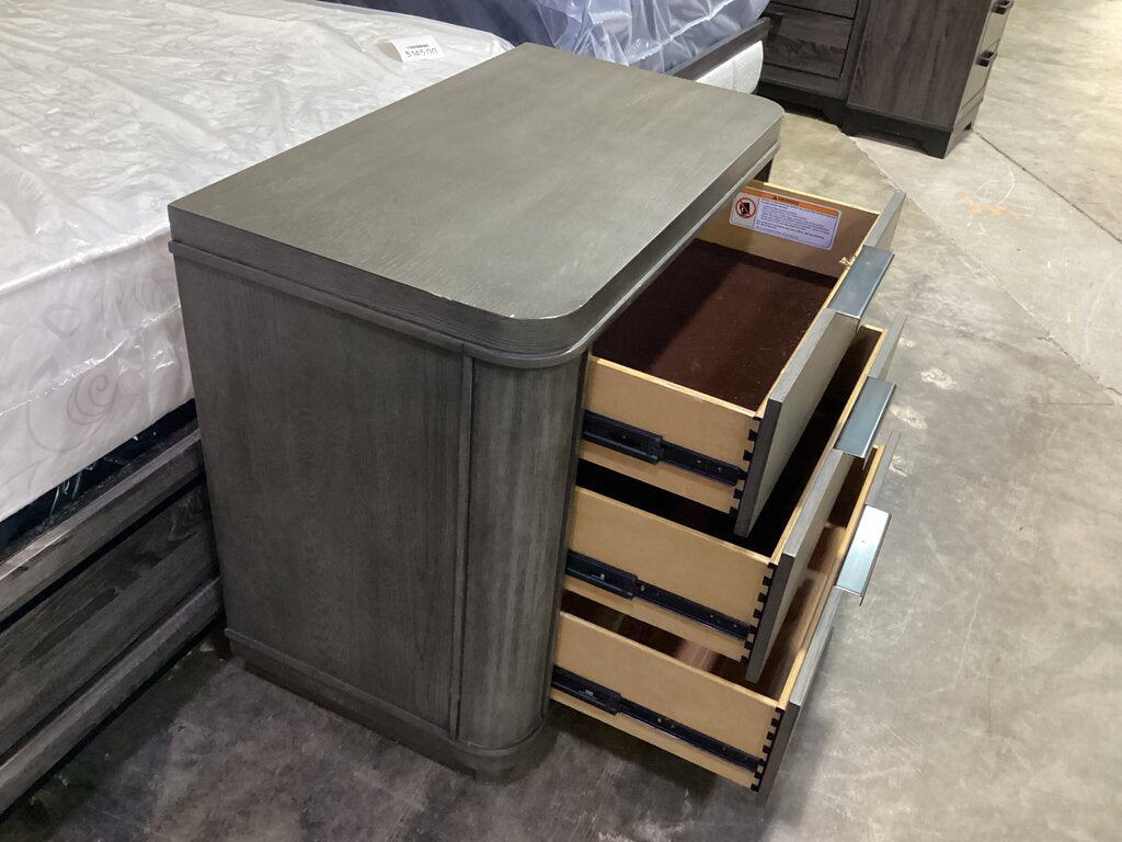 80974 Riverside Furniture Precision 3 Drawer Nightstand 32x18x30
