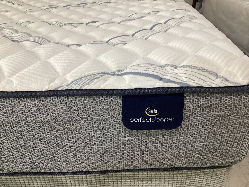 80964 Serta Perfect Sleeper London Mills King Mattress
