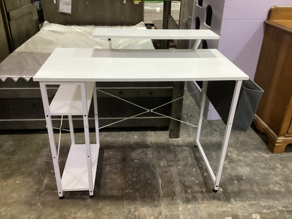 80986 White Computer Desk 40x20x30-34