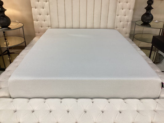 85024 Zinus Foam Queen Mattress