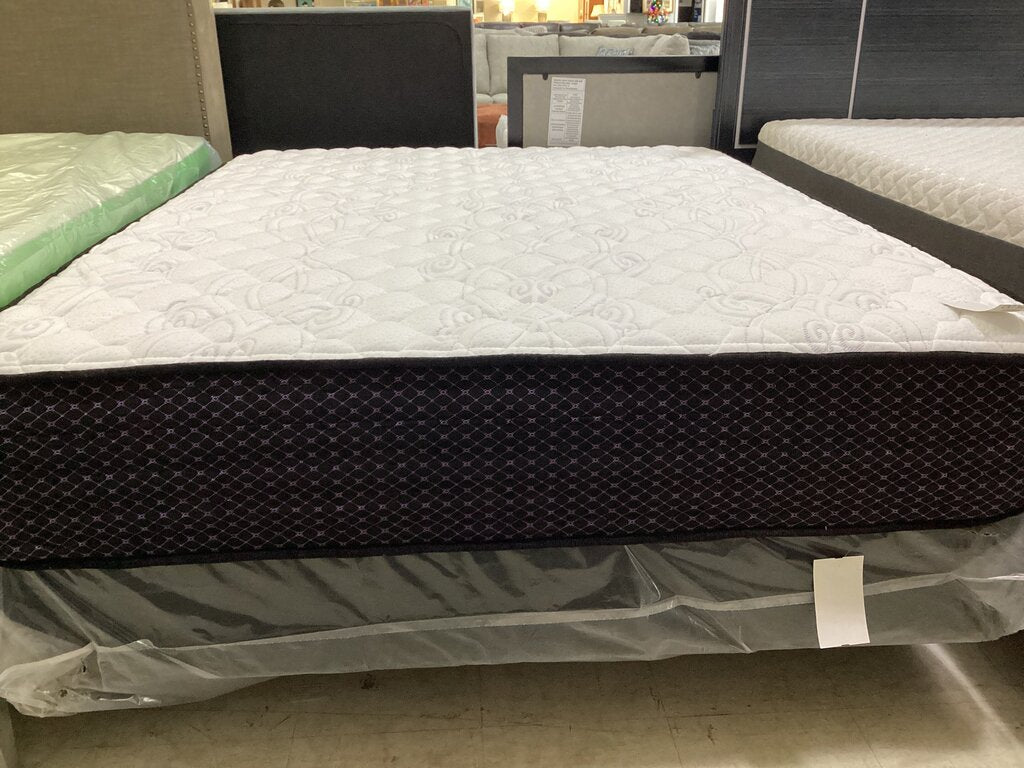 85001 (8531-6) Ashley Queen 11” Mattress
