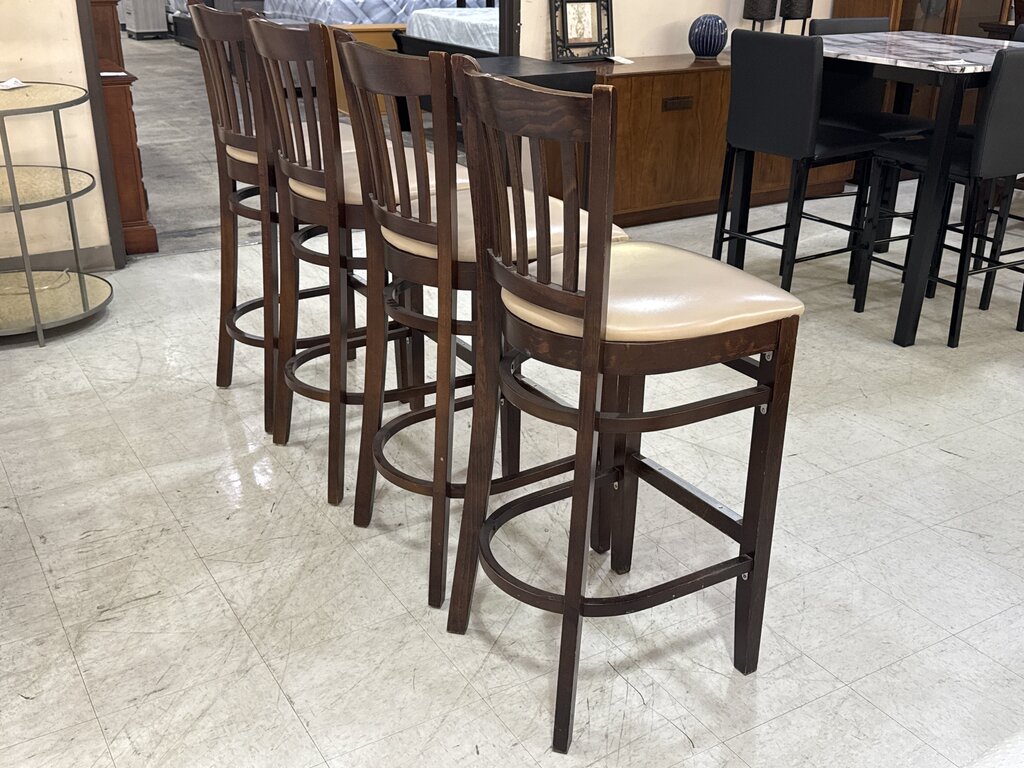 85028 - Set of 4 Bar Chairs 17x19x30/44